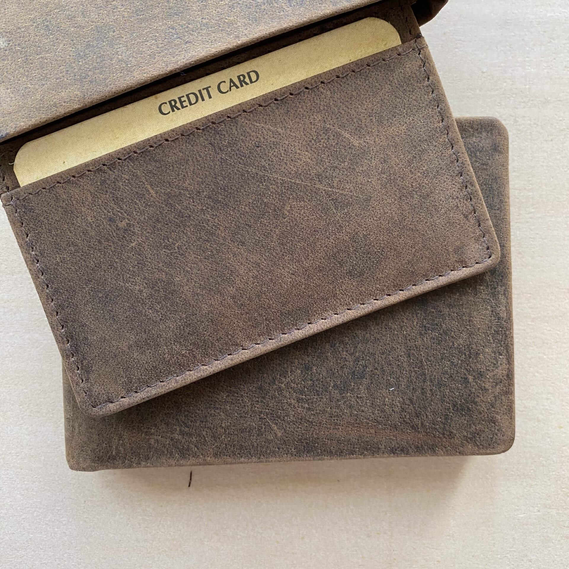 Personalised Slim Men Leather Wallet Tan - KALGHI WALLET Hyde Mebourne   